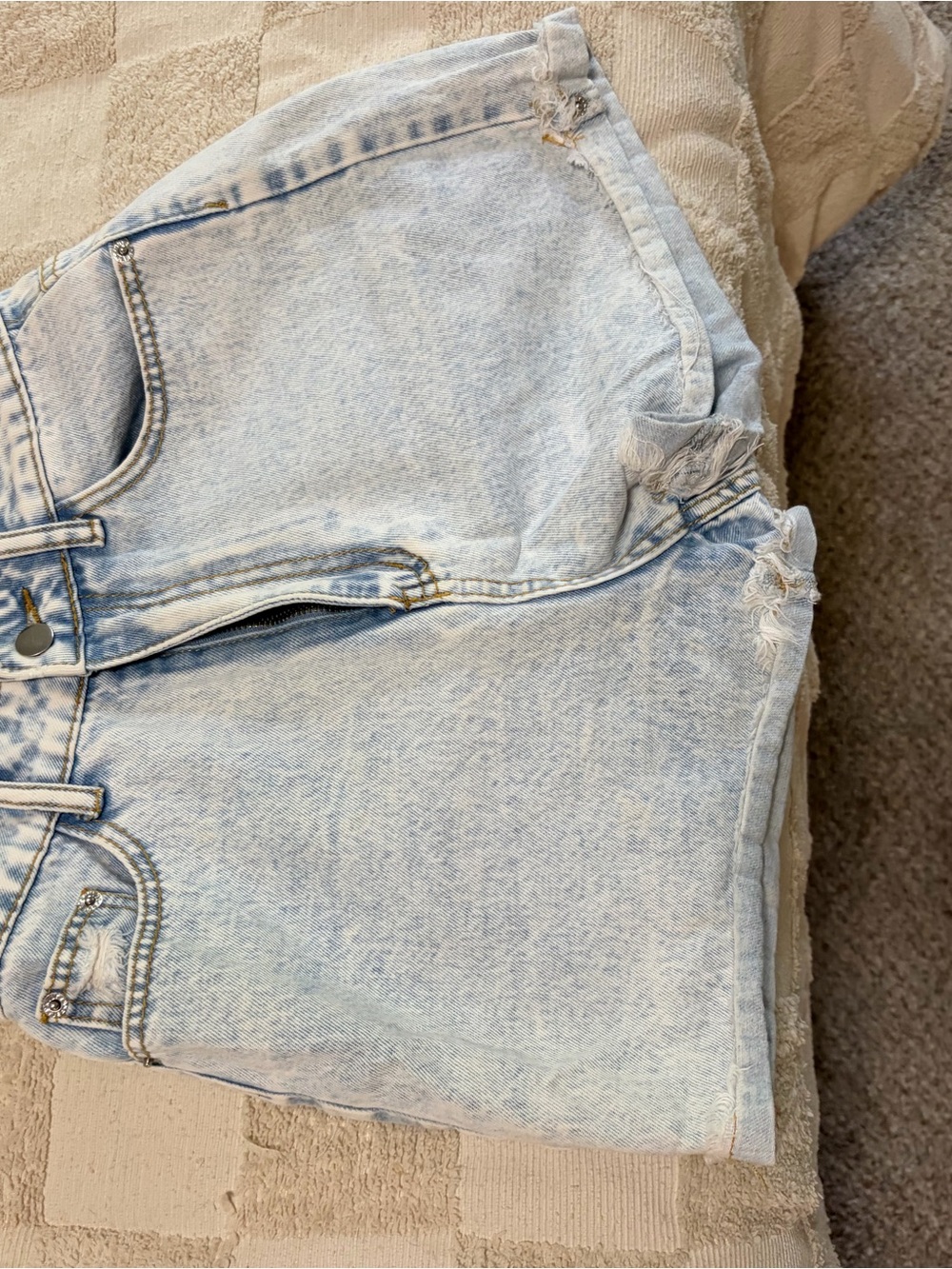 SHEIN Light Wash Distressed Denim Jean Shorts